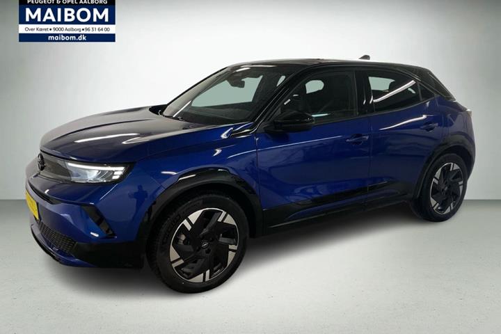 Blå Opel Mokka-e fra 2025