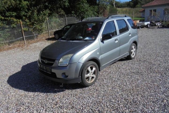 Grå Suzuki Ignis fra 2008
