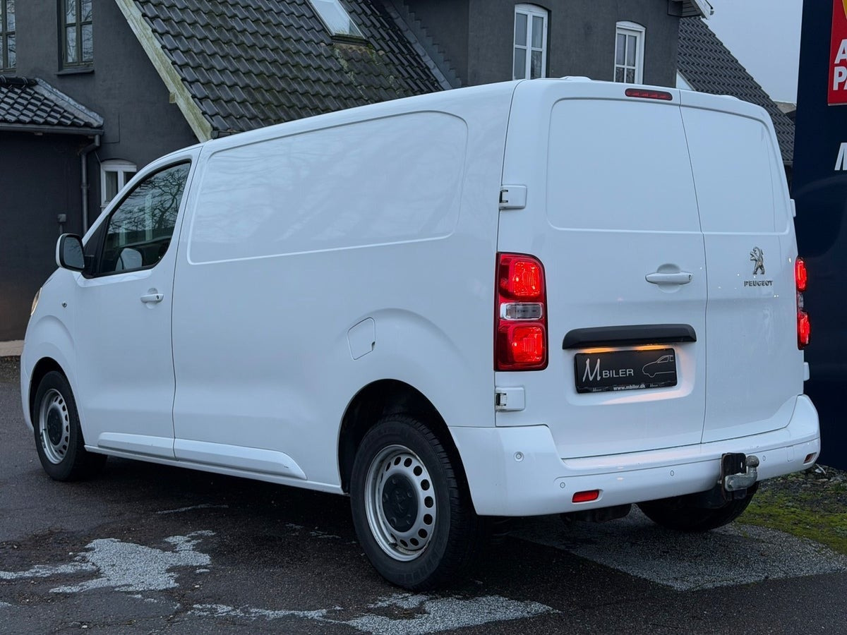 Hvid Peugeot Expert fra 2021