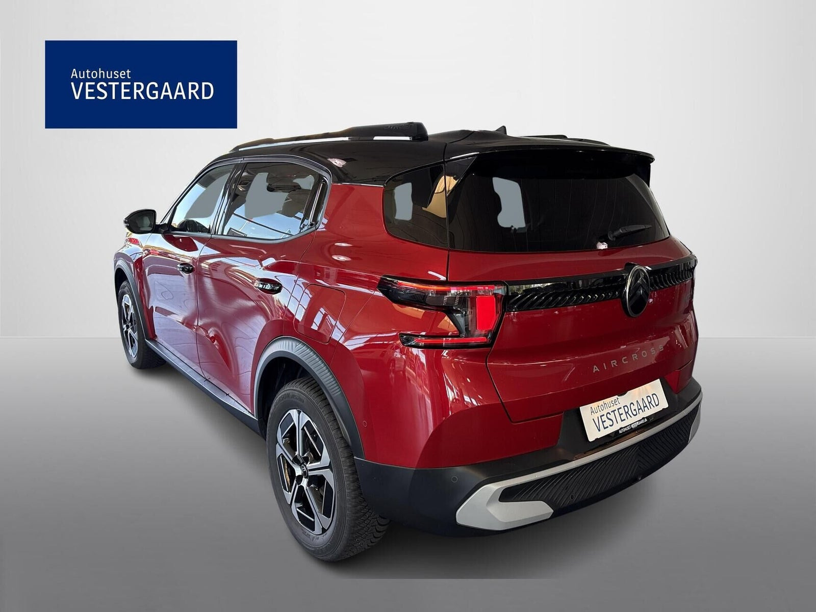 Rød Citroën e-C3 Aircross fra 2026