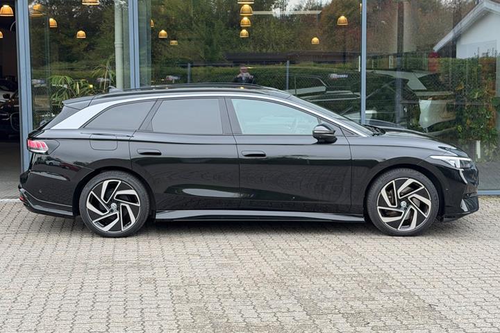 Sort VW ID.7 fra 2024