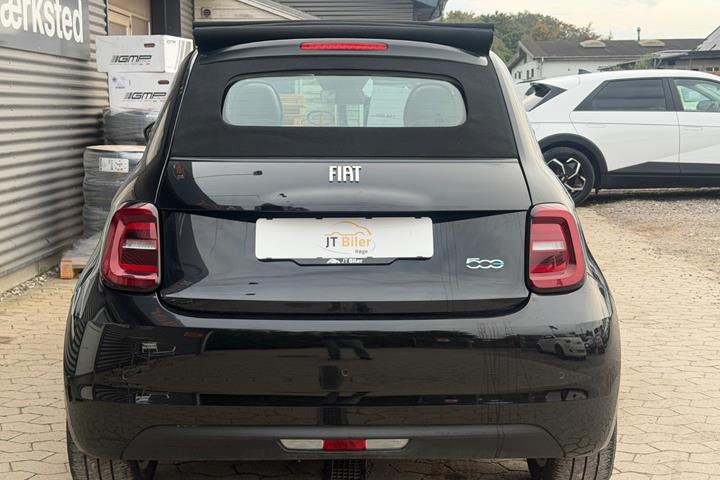 Sort Fiat 500e fra 2022