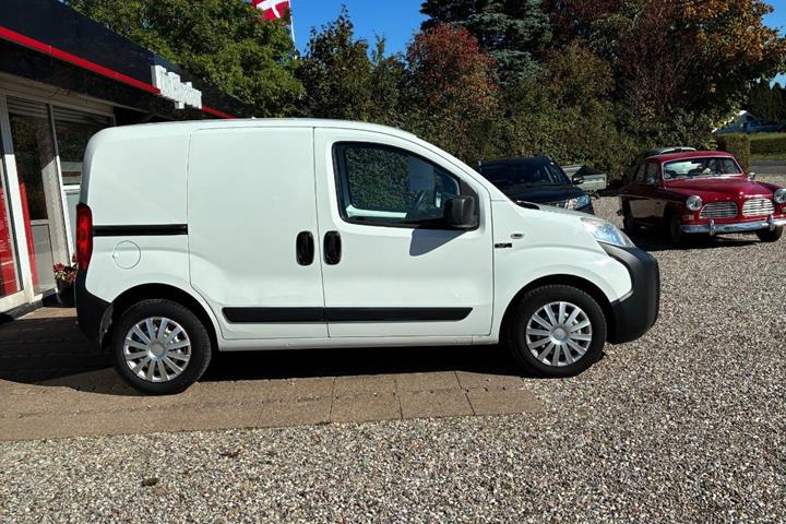 undefined Peugeot Bipper fra 2016 set udefra