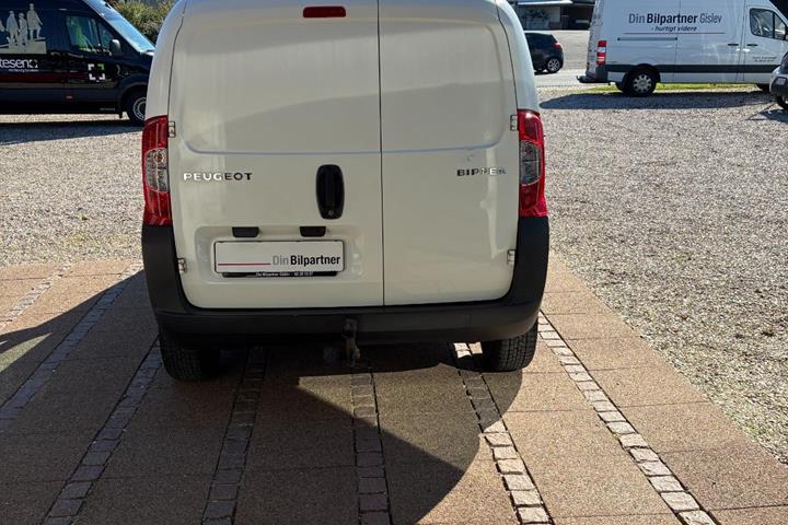 undefined Peugeot Bipper fra 2016 set udefra