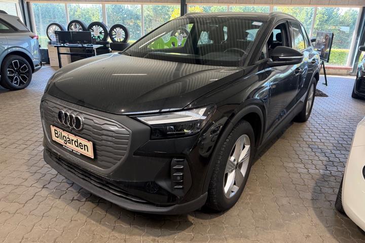 Sort Audi Q4 e-tron fra 2024