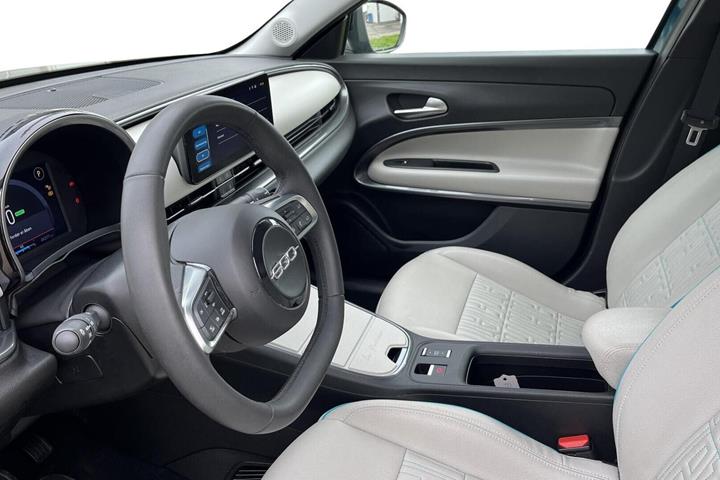 Grøn Fiat 600e fra 2024