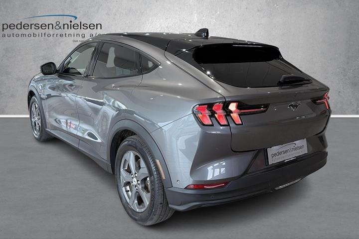 Sort Ford Mustang Mach-E fra 2023