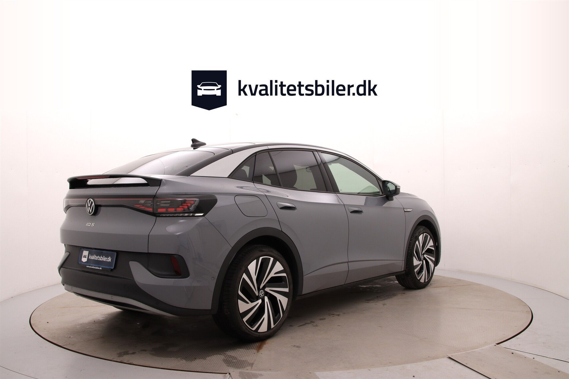 Grå VW ID.5 fra 2023