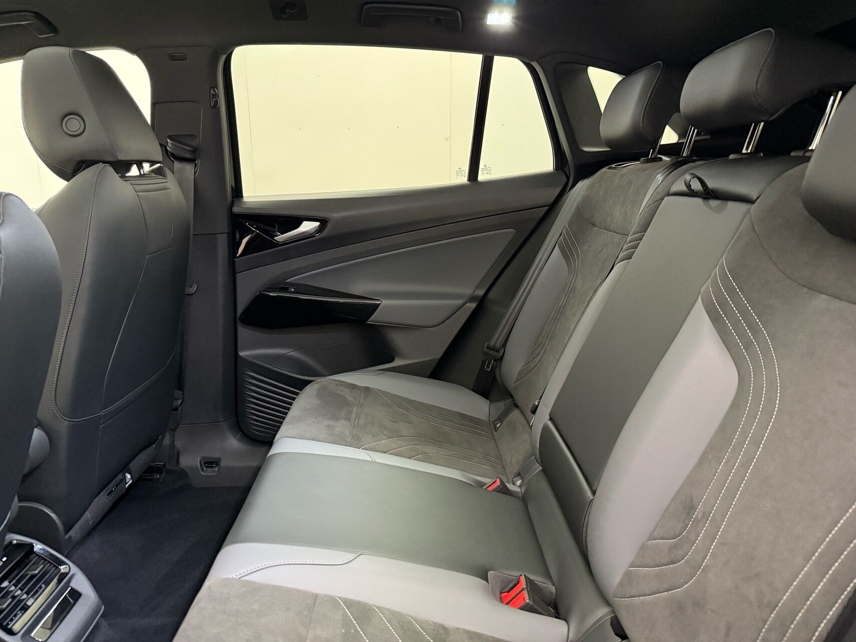 Sort VW ID.4 fra 2023