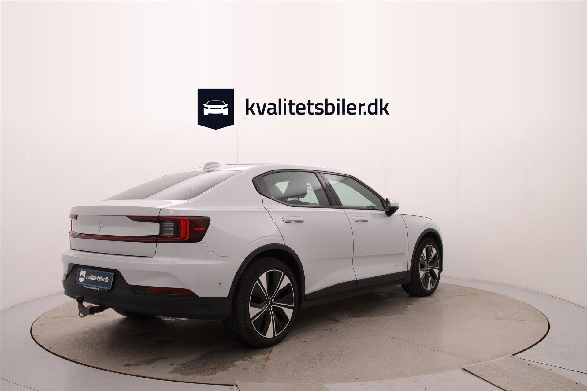 Sølv Polestar 2 fra 2022