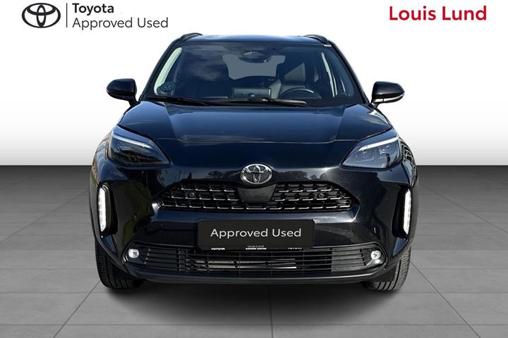 Sort Toyota Yaris Cross fra 2024