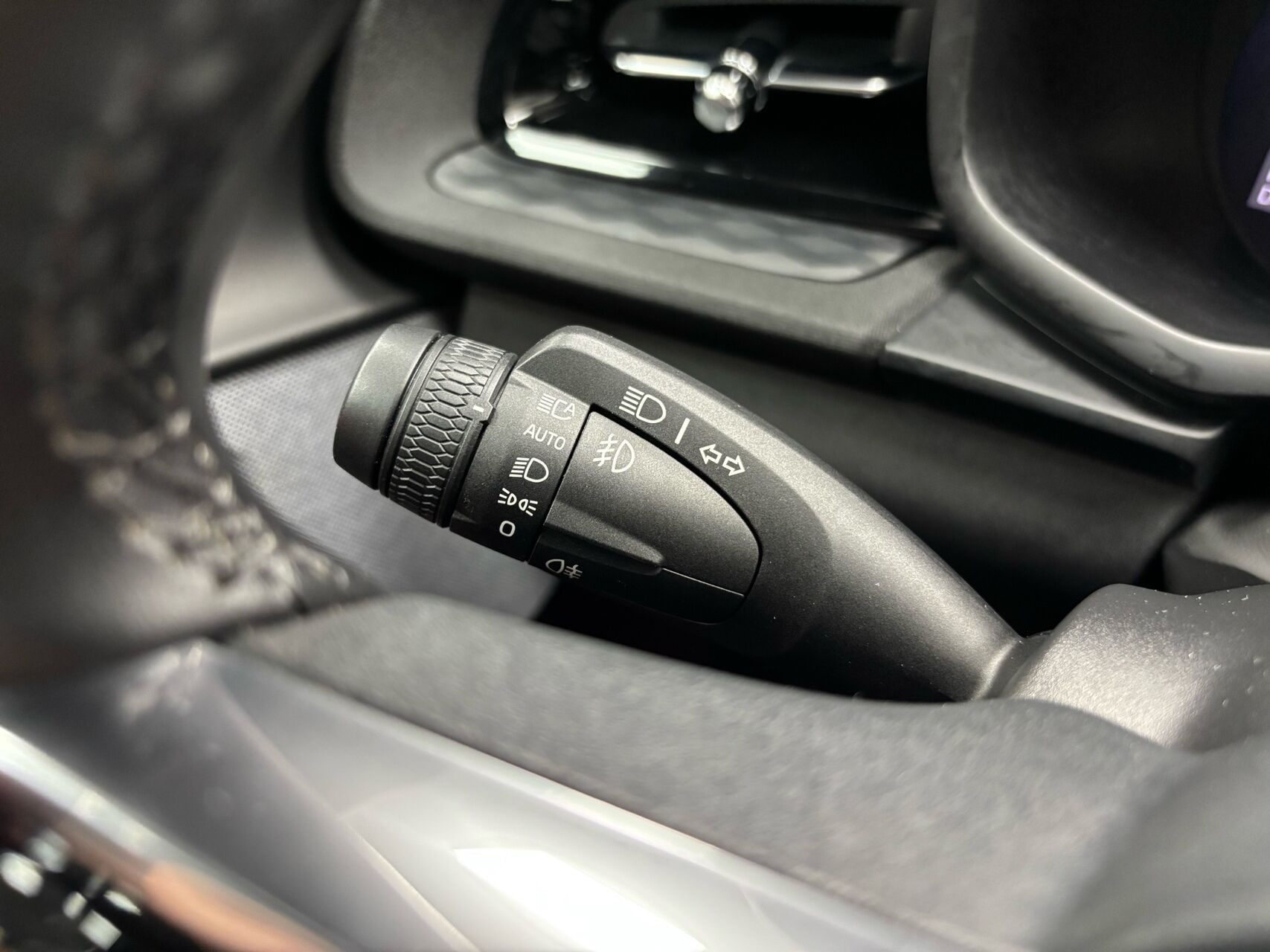 Sort Polestar 2 fra 2023
