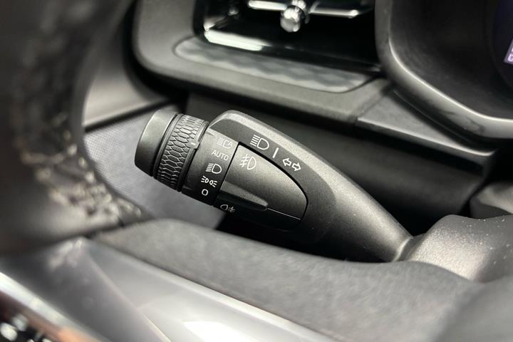 Sort Polestar 2 fra 2023