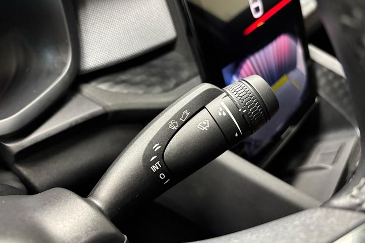 Sort Polestar 2 fra 2023