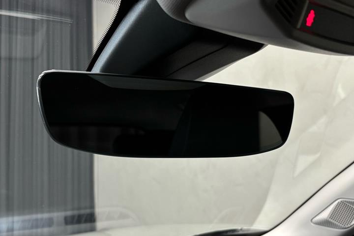 Grå DS DS 3 CrossBack fra 2023