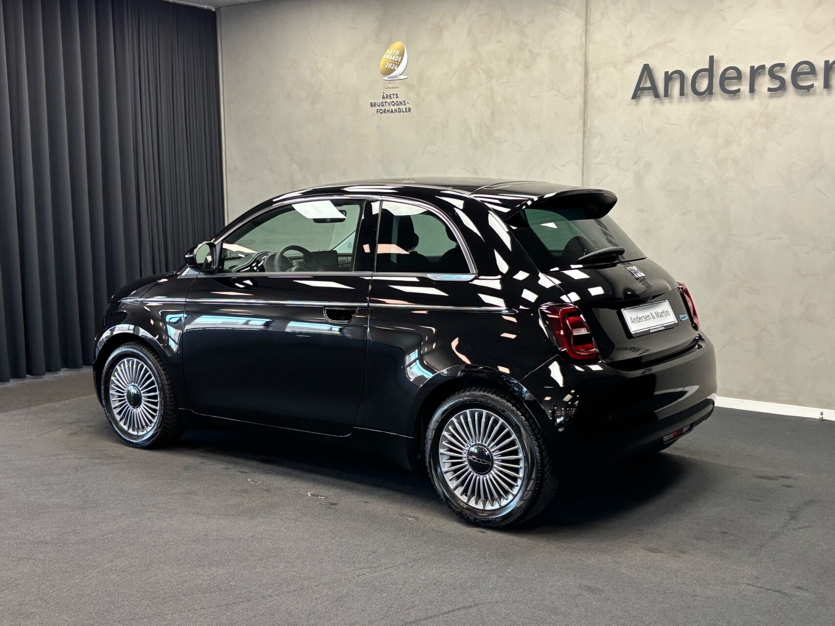 Sort Fiat 500e fra 2023