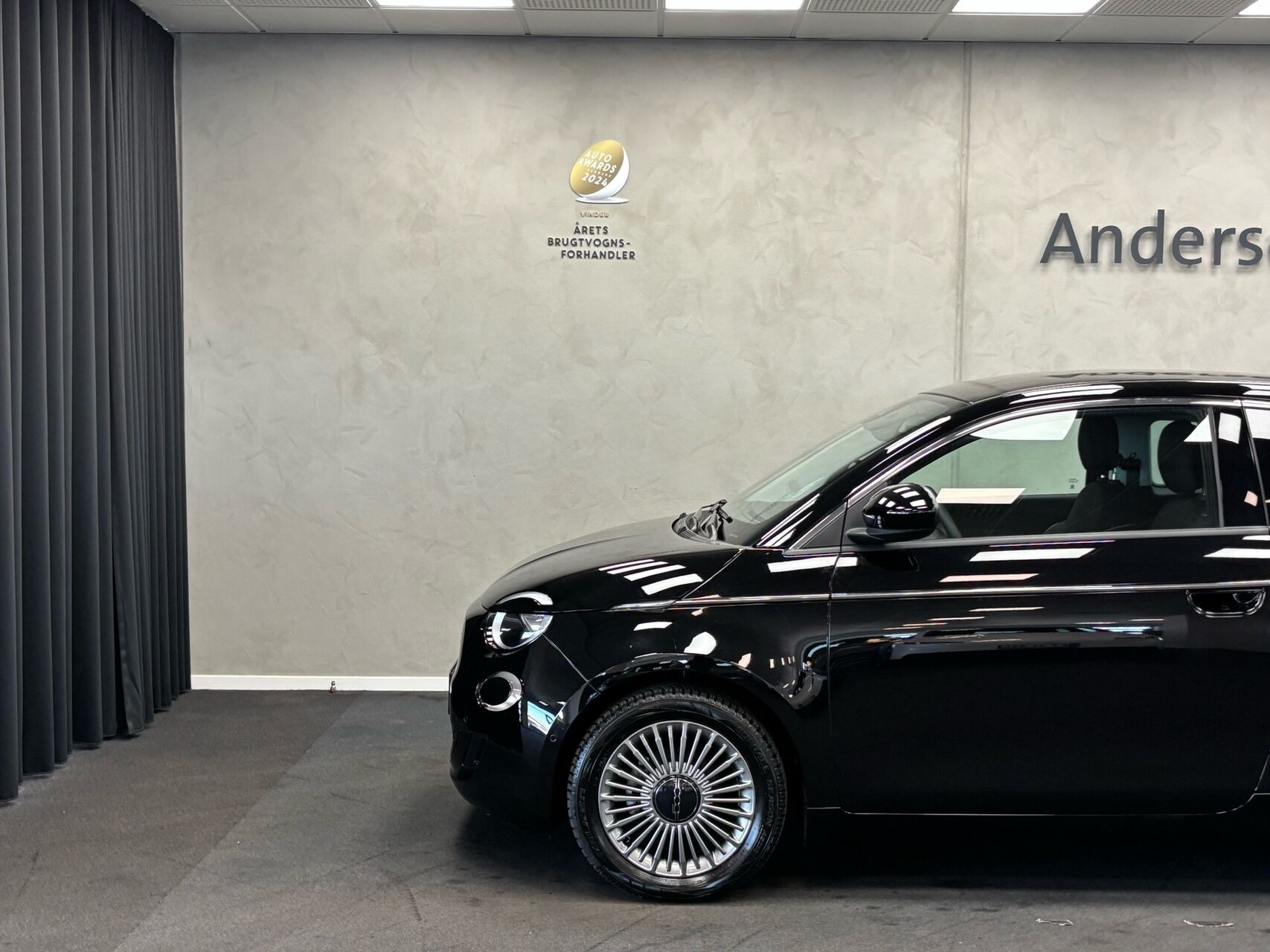 Sort Fiat 500e fra 2023