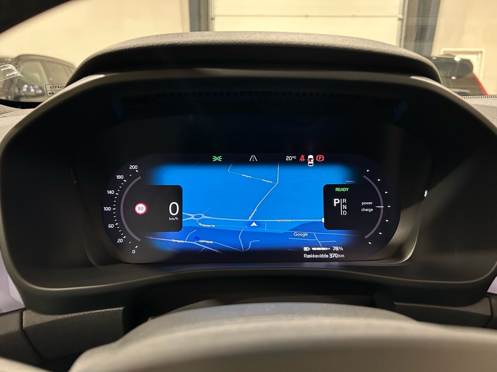 Sort Volvo XC40 fra 2023