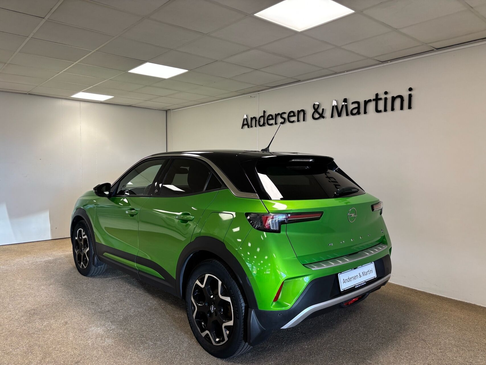 Grøn Opel Mokka-e fra 2021