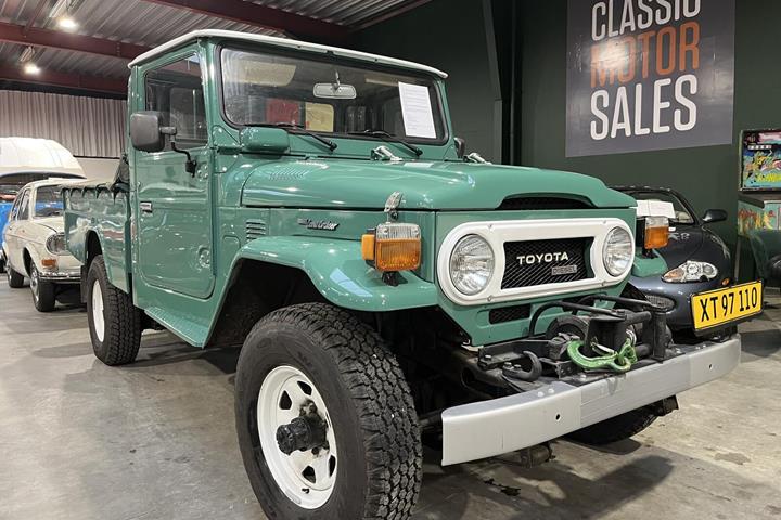 Grøn Toyota Land Cruiser fra 2026