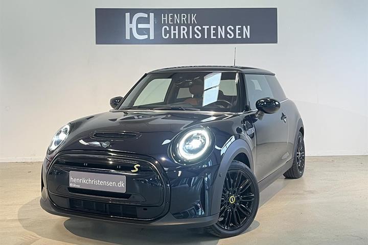 Blå Mini Cooper fra 2023