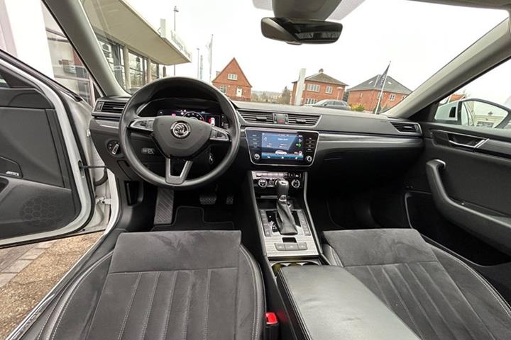 undefined Skoda Superb fra 2020