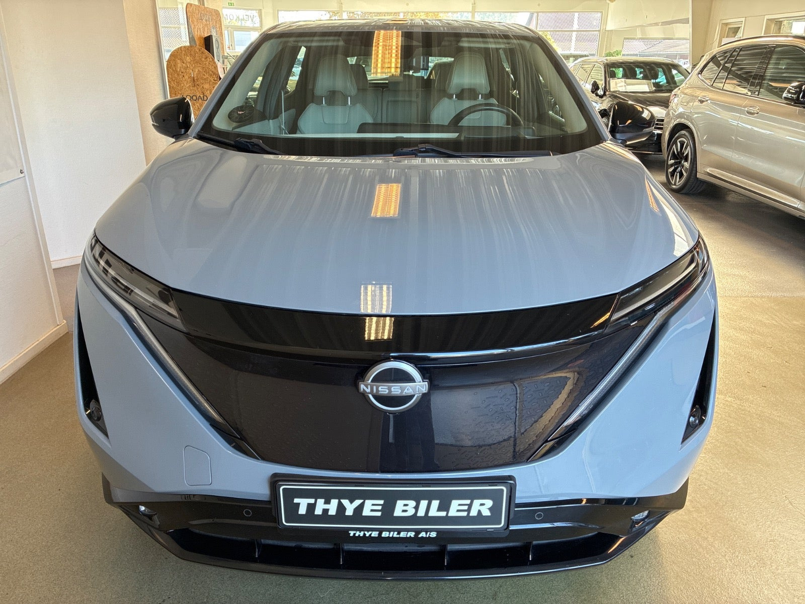 Grå Nissan Ariya fra 2022