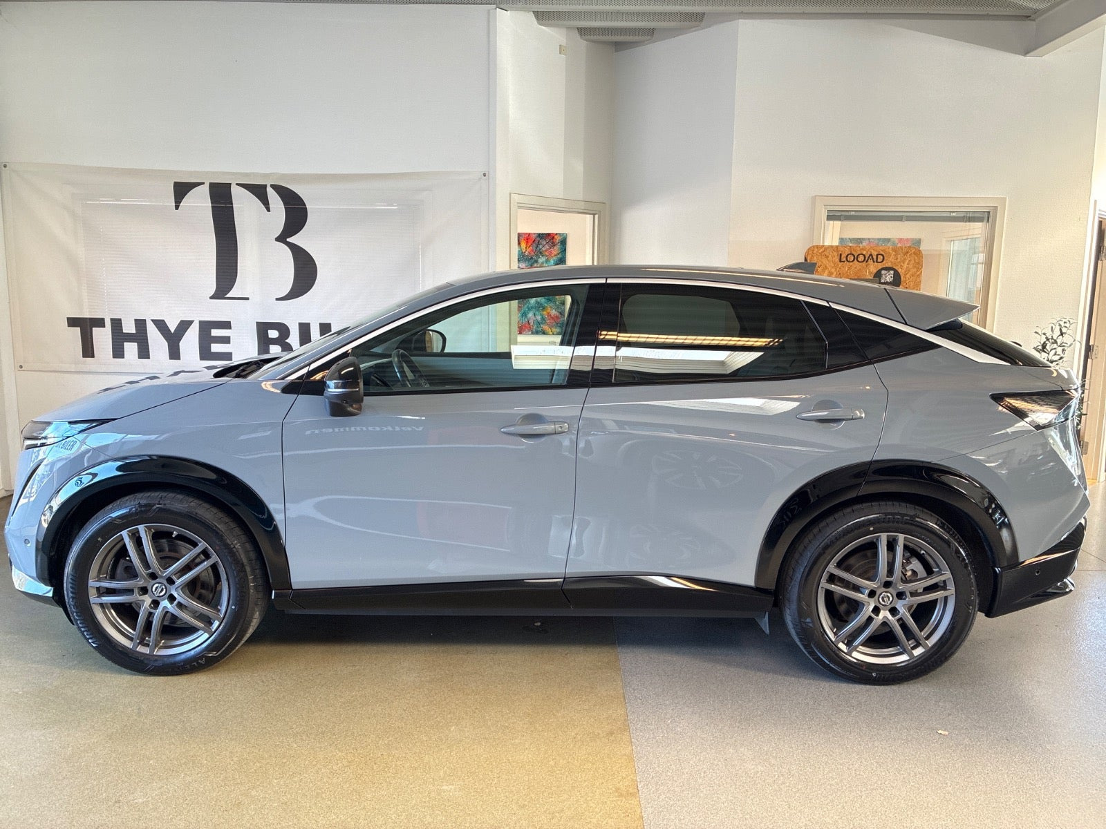 Grå Nissan Ariya fra 2022