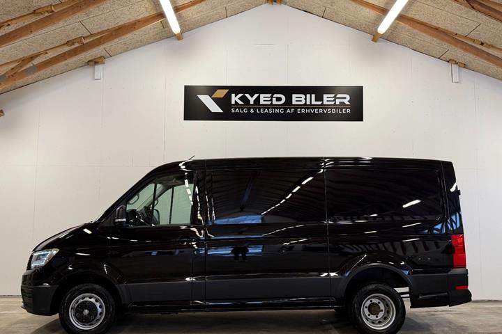Sort VW Crafter 35 fra 2020