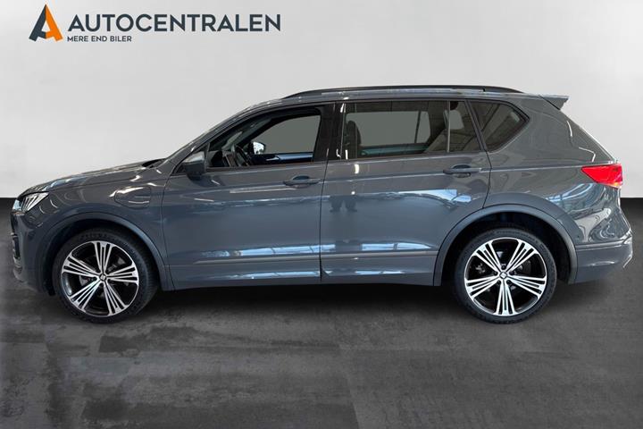 Grå Seat Tarraco fra 2022