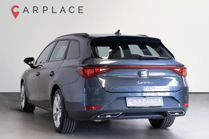 Grå Seat Leon fra 2022