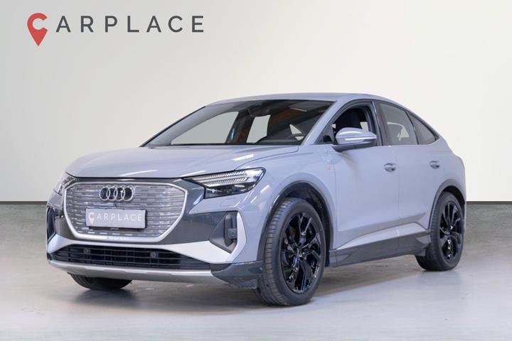 Grå Audi Q4 e-tron fra 2024