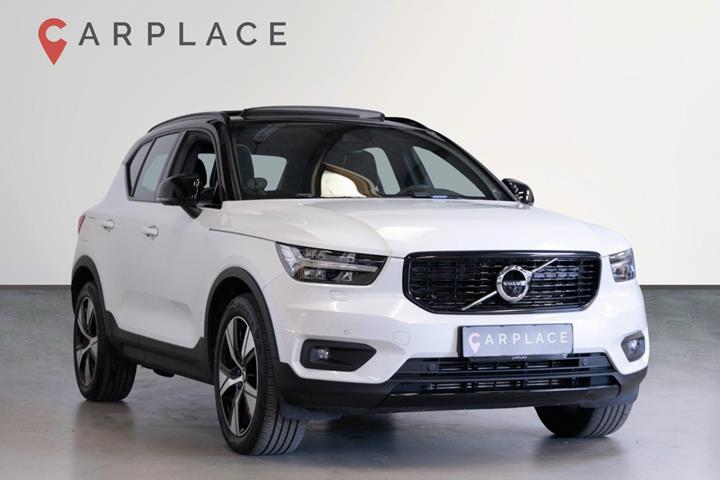 Hvid Volvo XC40 fra 2022