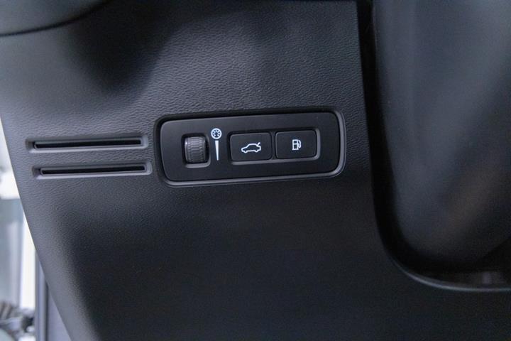 Hvid Volvo XC40 fra 2022