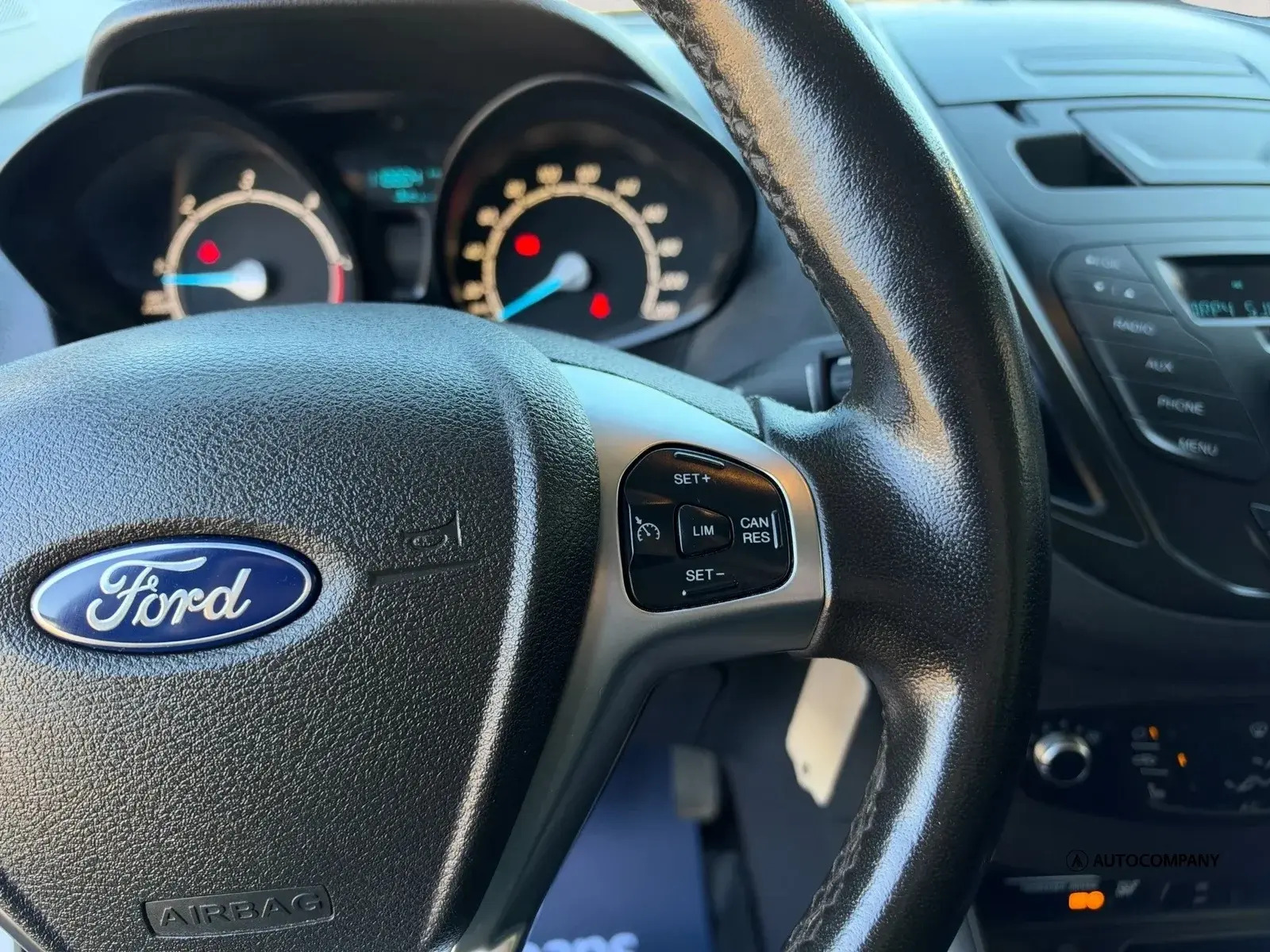 undefined Ford Transit Courier fra 2021