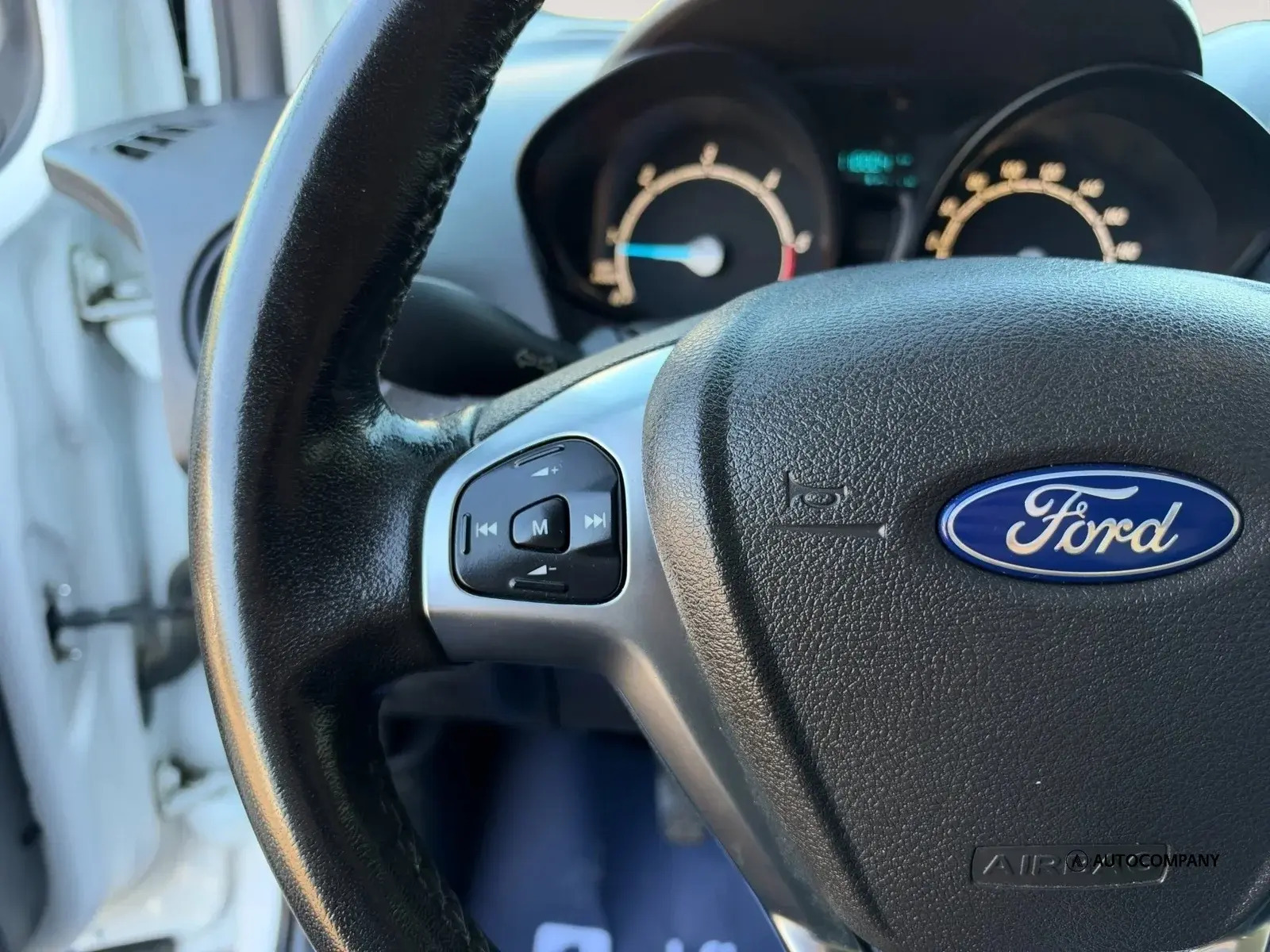 undefined Ford Transit Courier fra 2021