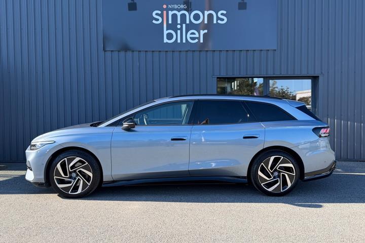 Blå VW ID.7 fra 2025