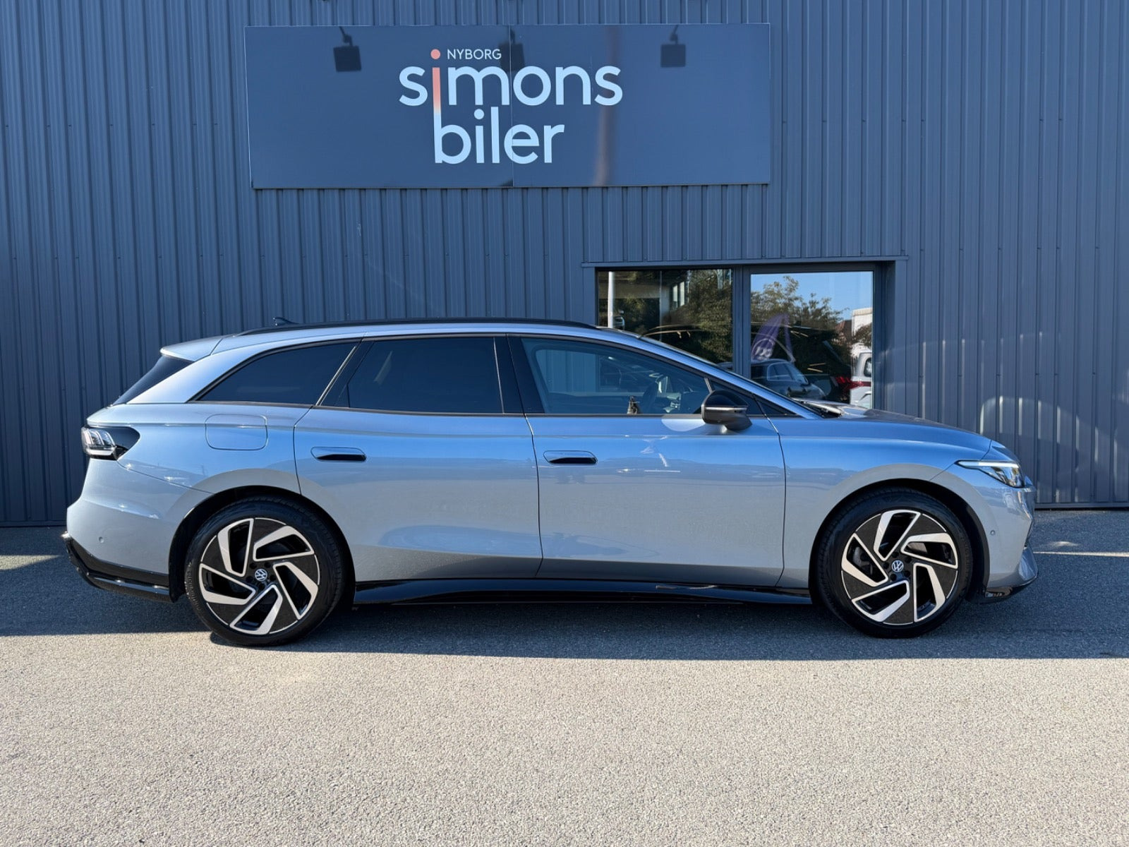 Blå VW ID.7 fra 2025