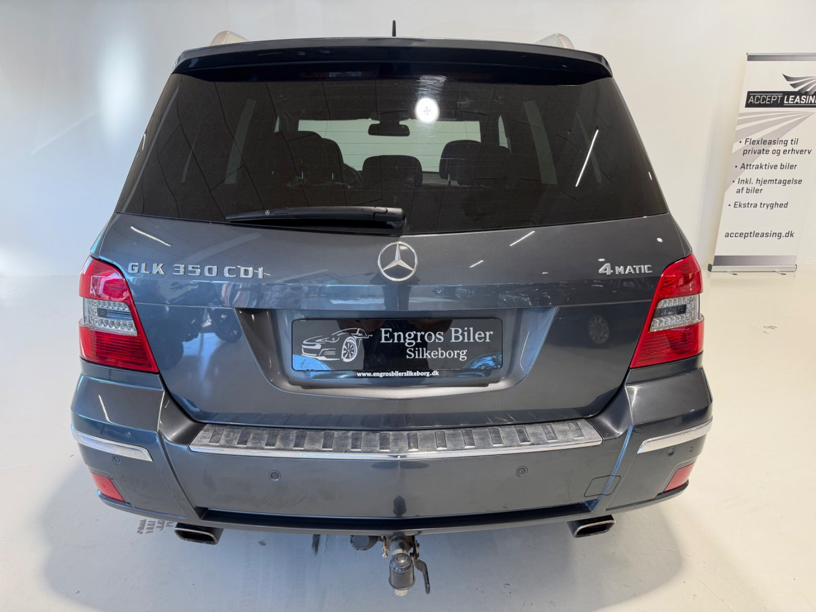 Grå Mercedes GLK350 fra 2010
