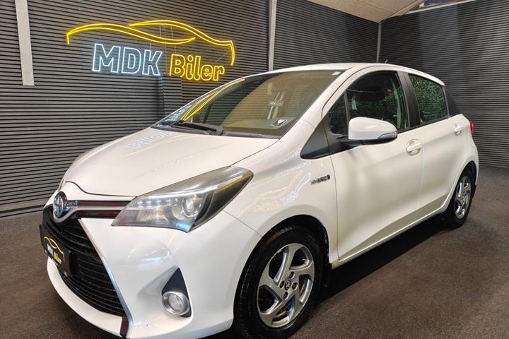 undefined Toyota Yaris fra 2014