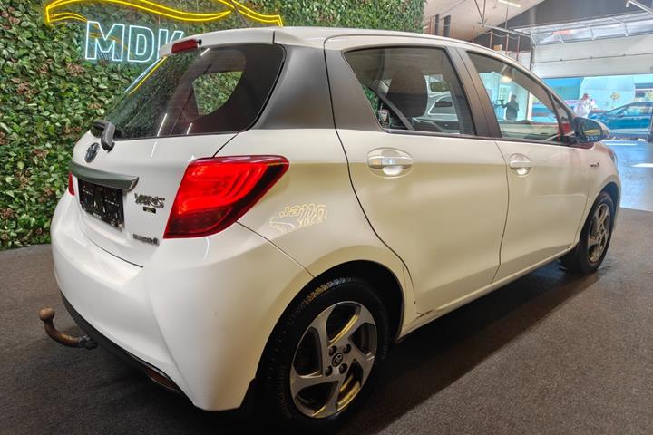 undefined Toyota Yaris fra 2014