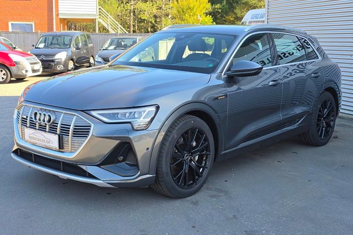 undefined Audi e-tron fra 2021