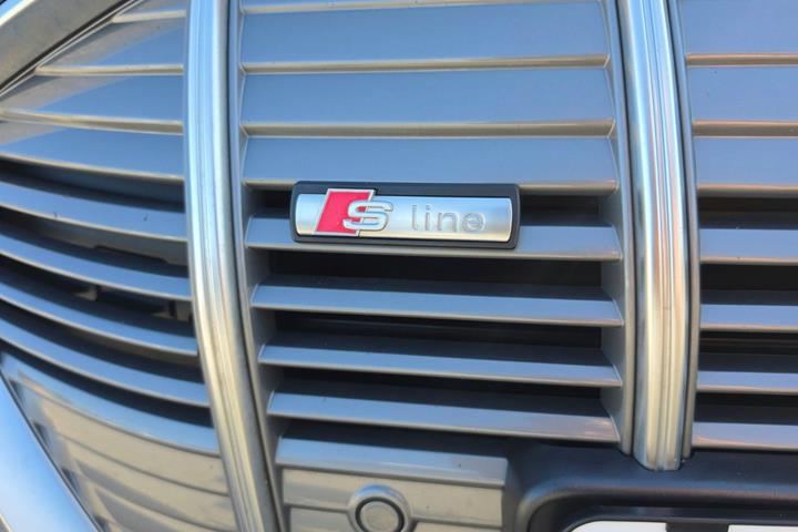 undefined Audi e-tron fra 2021