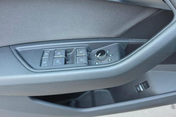 undefined Audi e-tron fra 2021