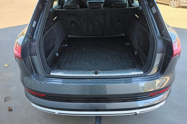undefined Audi e-tron fra 2021