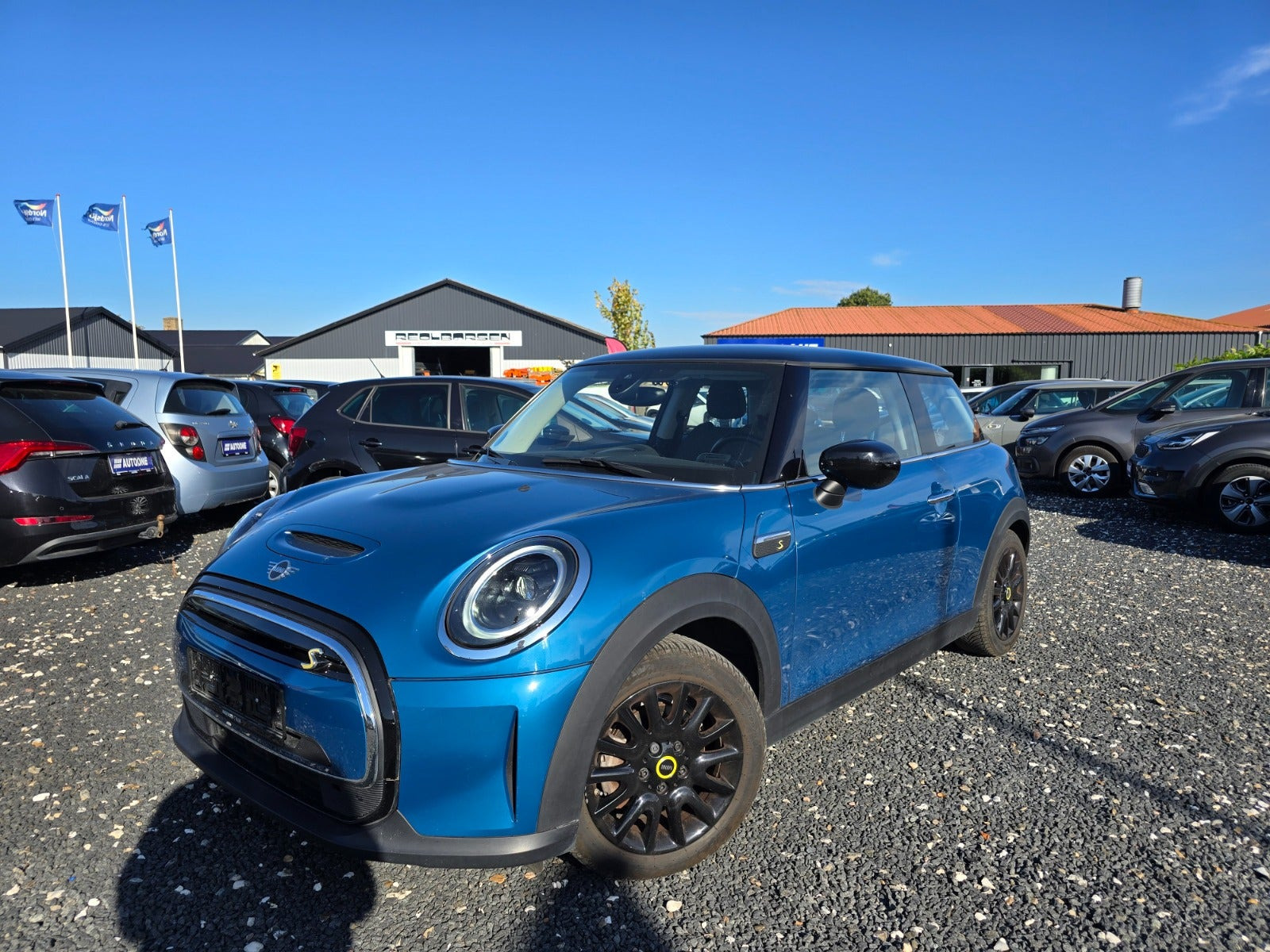 Mini Cooper SE Classic Trim