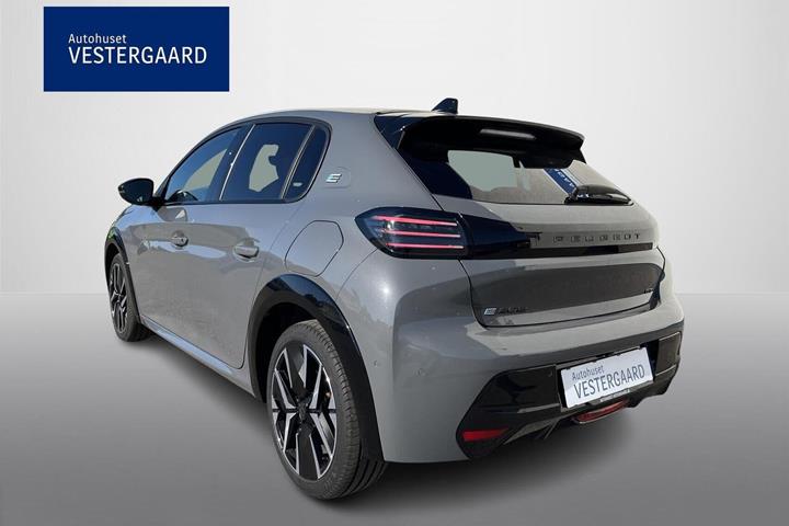 Grå Peugeot e-208 fra 2025