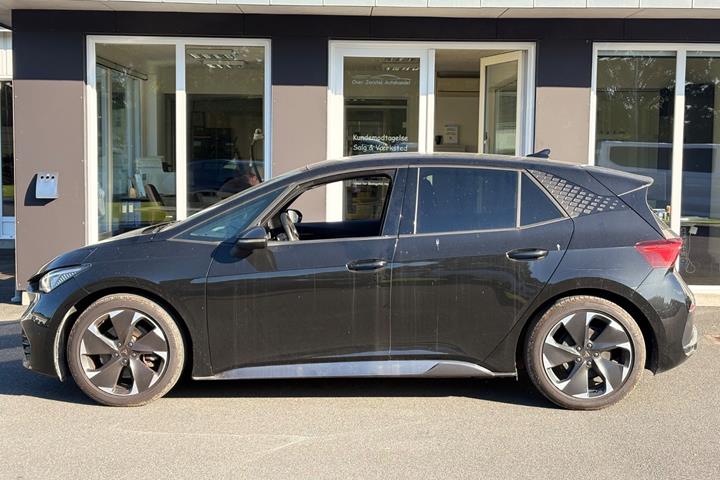 Sort Cupra Born fra 2024