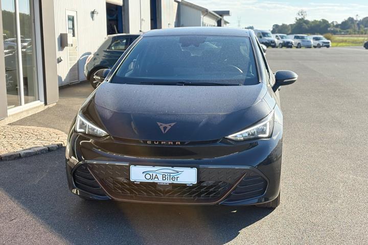 Sort Cupra Born fra 2024