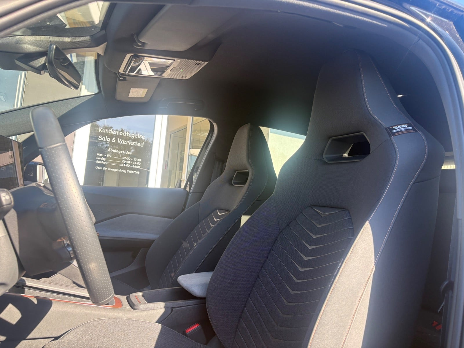 Sort Cupra Born fra 2024